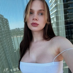 Голая Лерон Барон