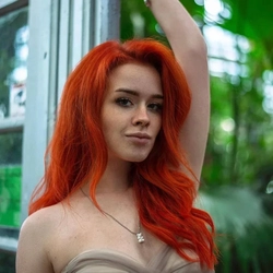 Голая Настя Рыжик